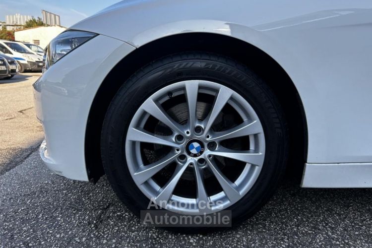 BMW Série 3 SERIE 320d 184ch Luxury - BVA Sport - <small></small> 14.990 € <small>TTC</small> - #23