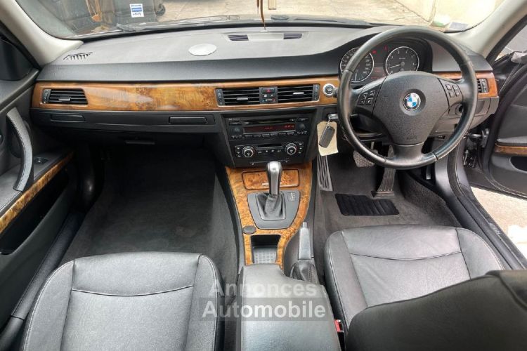 BMW Série 3 serie 320i essence 150ch confort boîte auto rhd - <small></small> 5.950 € <small>TTC</small> - #4