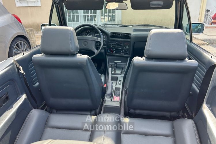 BMW Série 3 SERIE CAB E30 325i WorldLine A - <small></small> 26.890 € <small>TTC</small> - #26