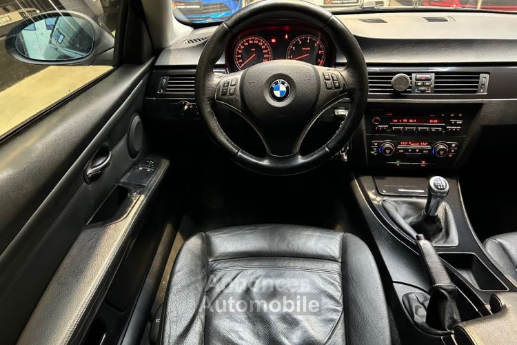 BMW Série 3 COUPE E92 320i CONFORT 170 cv - <small></small> 10.990 € <small>TTC</small> - #16