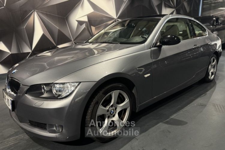 BMW Série 3 SERIE COUPE (E92) 325XI 218CH LUXE - <small></small> 15.990 € <small>TTC</small> - #2