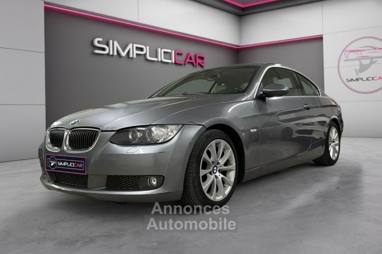 BMW Série 3 SERIE COUPE E92 335i 306ch Confort - <small></small> 15.490 € <small>TTC</small> - #4