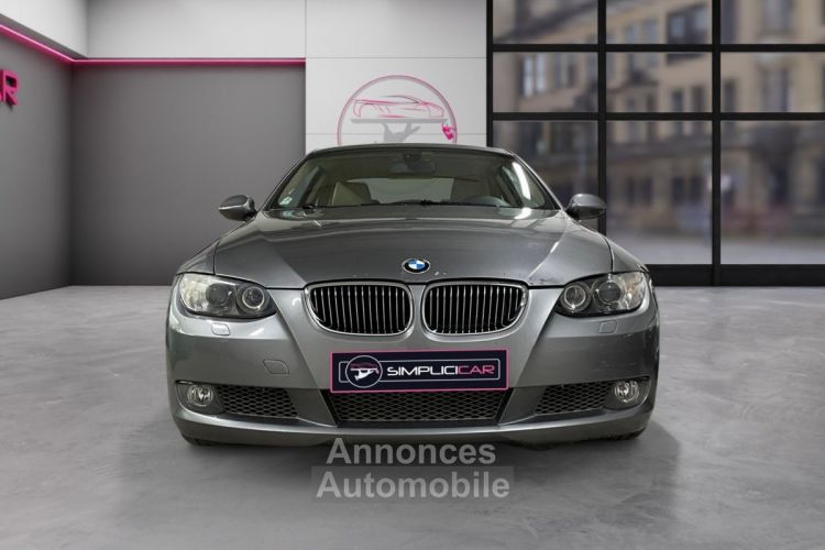 BMW Série 3 SERIE COUPE E92 335i 306ch Confort - <small></small> 15.490 € <small>TTC</small> - #17