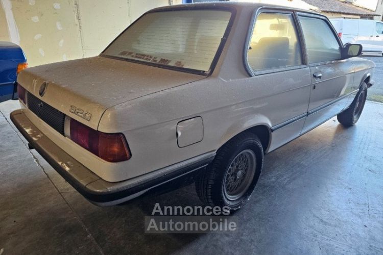 BMW Série 3 (E21) 320I 6 CYLINDRES BOITE MECANIQUE - <small></small> 13.900 € <small>TTC</small> - #5