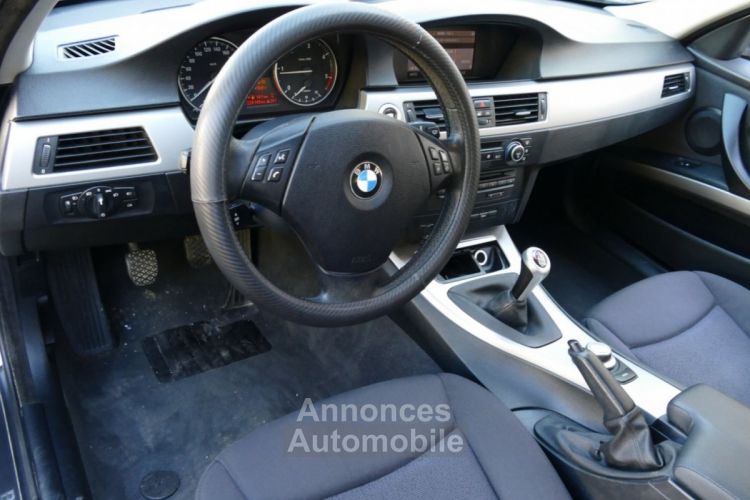 BMW Série 3 SERIE E90 318 D 143 Ch CONFORT BVM6 - <small></small> 4.990 € <small>TTC</small> - #15