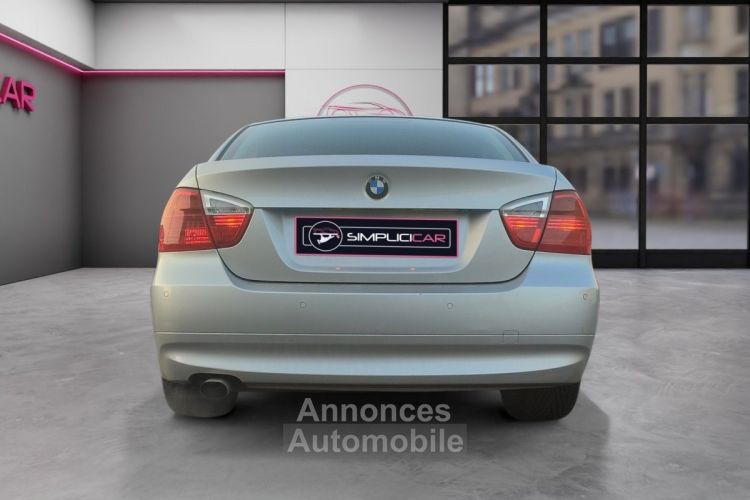 BMW Série 3 SERIE E90 318i 129ch Confort - <small></small> 8.990 € <small>TTC</small> - #6