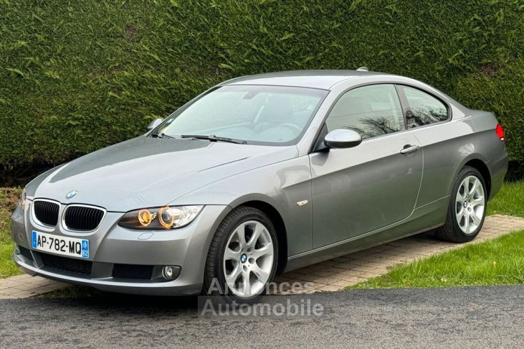 BMW Série 3 SERIE E92 Coupe 320D 177 LUXE BVM6 04-2008 Seconde main Origine Francaise 144960kms Suivi complet disponible - <small></small> 11.880 € <small>TTC</small> - #1