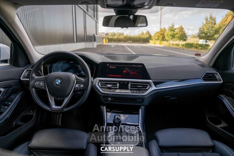 BMW Série 3 Touring  330 e Hybrid - Trekhaak - Sportline - 19 - <small></small> 34.495 € <small>TTC</small> - #14