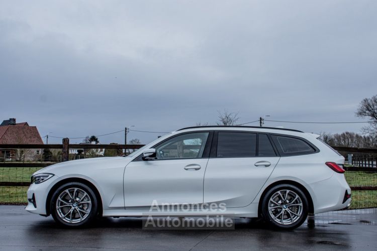 BMW Série 3 Touring 330i Sport-Line 258PK - HISTORIEK - APPLE CARPLAY - ADAPT. CRUISECONTROL - TREKHAAK - ZETELVERWARMING - <small></small> 31.999 € <small>TTC</small> - #9