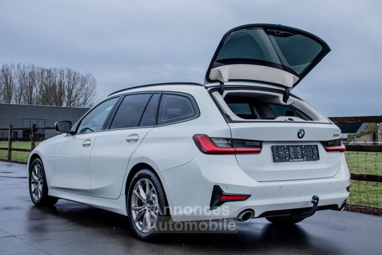 BMW Série 3 Touring 330i Sport-Line 258PK - HISTORIEK - APPLE CARPLAY - ADAPT. CRUISECONTROL - TREKHAAK - ZETELVERWARMING - <small></small> 31.999 € <small>TTC</small> - #14