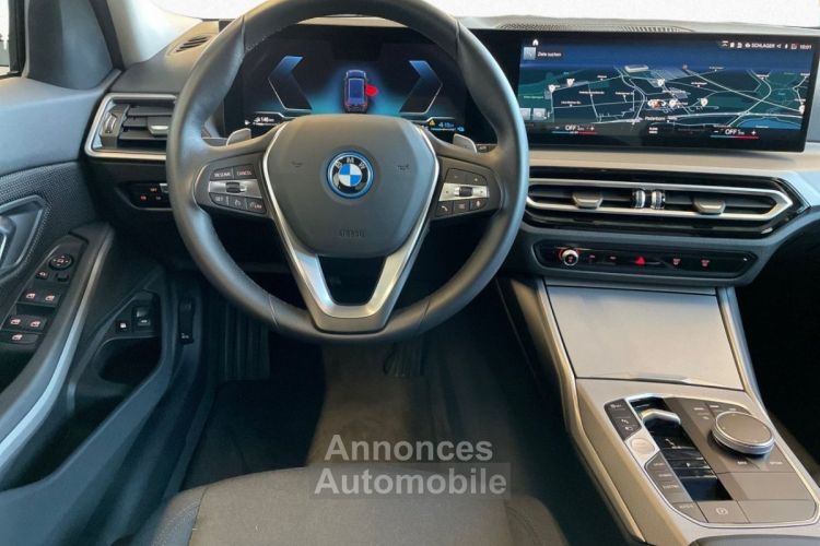 BMW Série 3 Touring  SERIE G21 330e 292 ch BVA8 Lounge - <small></small> 37.990 € <small>TTC</small> - #5