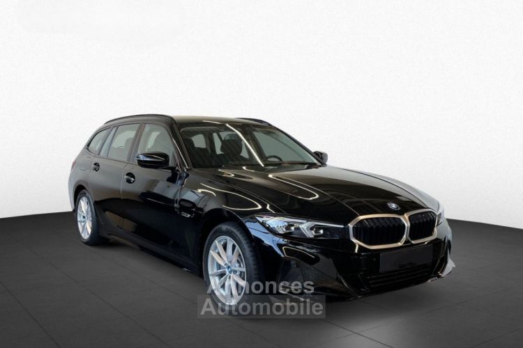 BMW Série 3 Touring  SERIE G21 330e 292 ch BVA8 Lounge - <small></small> 37.990 € <small>TTC</small> - #7