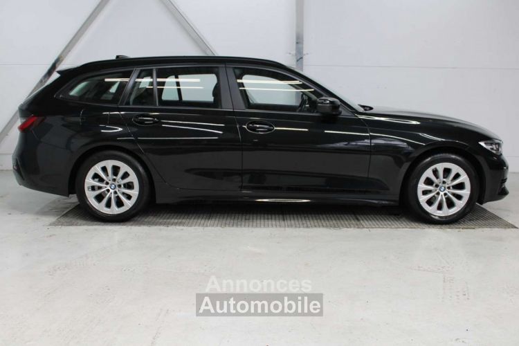 BMW Série 3 Touring 318 318i ~ Navi Led PDC Leder Top Deal - <small></small> 27.990 € <small>TTC</small> - #3