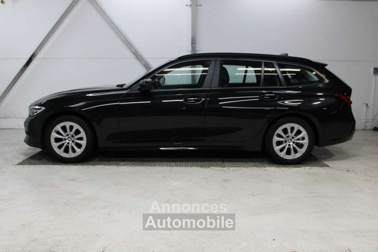 BMW Série 3 Touring 318 318iA ~ CarPlay Led CC TopDeal - <small></small> 25.990 € <small>TTC</small> - #9