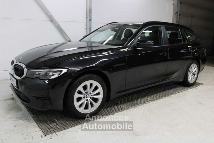 BMW Série 3 Touring 318 318iA ~ CarPlay Led CC TopDeal - <small></small> 25.990 € <small>TTC</small> - #10