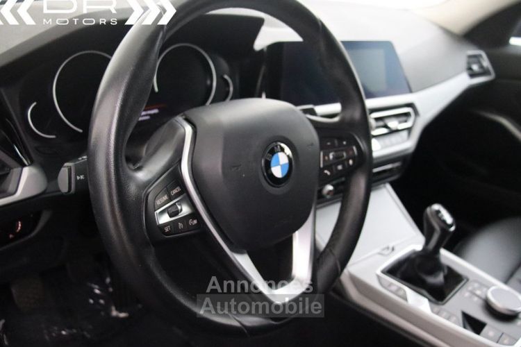 BMW Série 3 Touring 318 d ADVANTAGE - LED NAVI LEDER - <small></small> 21.495 € <small>TTC</small> - #35