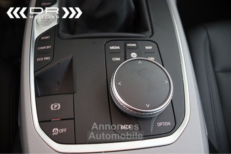 BMW Série 3 Touring 318 d ADVANTAGE - LED NAVI LEDER DAB - <small></small> 23.995 € <small>TTC</small> - #30