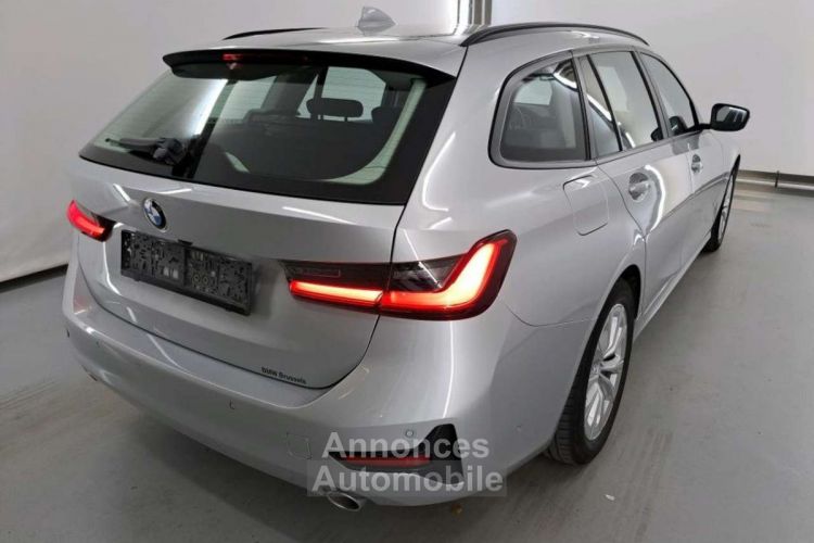 BMW Série 3 Touring 318 d G21 - <small></small> 23.290 € <small>TTC</small> - #5