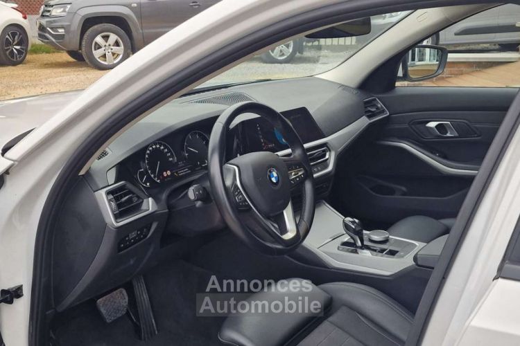 BMW Série 3 Touring 318 d TOURING-SPORT LINE-PANO-Bte AUTO-FULL LED-NAVI - <small></small> 25.990 € <small>TTC</small> - #6