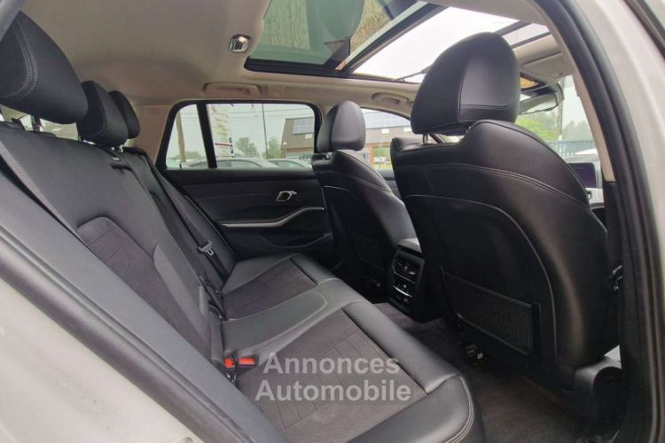 BMW Série 3 Touring 318 d TOURING-SPORT LINE-PANO-Bte AUTO-FULL LED-NAVI - <small></small> 25.990 € <small>TTC</small> - #14