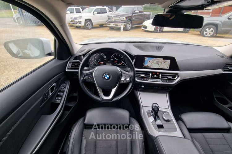 BMW Série 3 Touring 318 d TOURING-SPORT LINE-PANO-Bte AUTO-FULL LED-NAVI - <small></small> 28.990 € <small>TTC</small> - #18