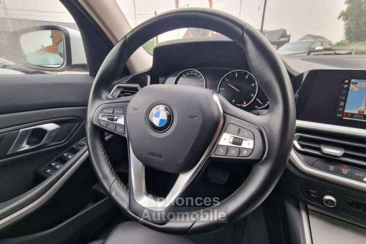 BMW Série 3 Touring 318 d TOURING-SPORT LINE-PANO-Bte AUTO-FULL LED-NAVI - <small></small> 28.990 € <small>TTC</small> - #20