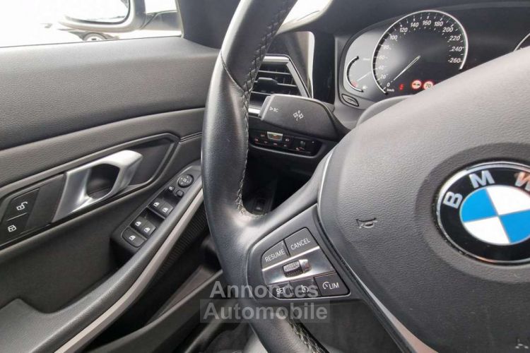 BMW Série 3 Touring 318 d TOURING-SPORT LINE-PANO-Bte AUTO-FULL LED-NAVI - <small></small> 28.990 € <small>TTC</small> - #21