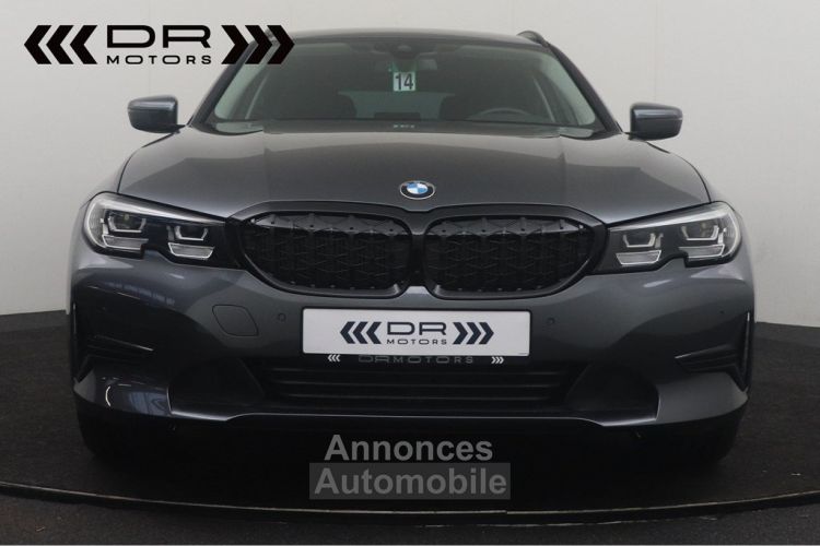 BMW Série 3 Touring 318 dA ADVANTAGE - LED NAVI COMFORT ACCES DAB -27.341km!!! - <small></small> 27.995 € <small>TTC</small> - #9