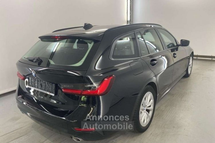 BMW Série 3 Touring 318 dA G21 MHD - <small></small> 25.790 € <small>TTC</small> - #4