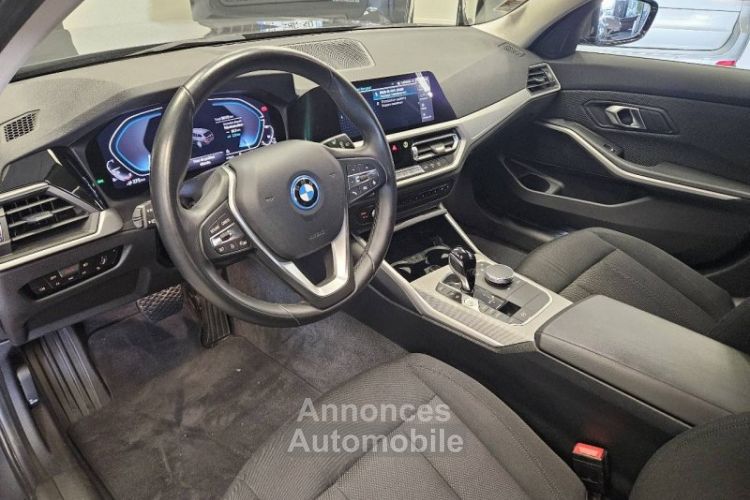 BMW Série 3 Touring 320eA 204ch Business Design - <small></small> 32.990 € <small>TTC</small> - #3