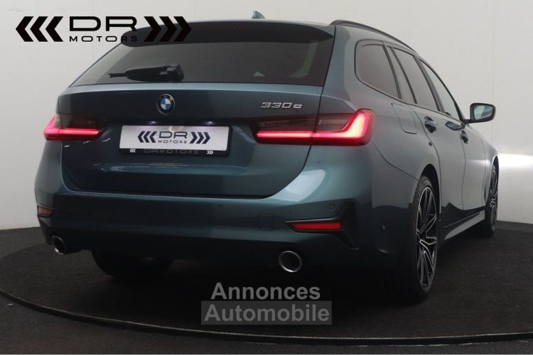 BMW Série 3 Touring 330 e ADVANTAGE - NAVI KEYLESS ENTRY PANODAK DAB HIFI - <small></small> 27.495 € <small>TTC</small> - #2