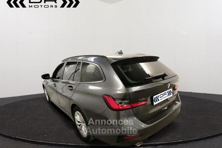 BMW Série 3 Touring 330 e ADVANTAGE - NAVI KEYLESS ENTRY PANODAK DAB HIFI - <small></small> 27.995 € <small>TTC</small> - #3