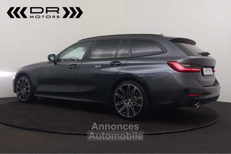 BMW Série 3 Touring 330 ADVANTAGE - NAVI LED LEDER HiFi APPLE CARPLAY/ANDROID AUTO - <small></small> 23.995 € <small>TTC</small> - #2