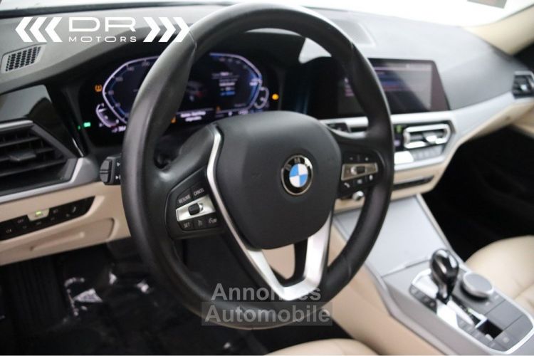 BMW Série 3 Touring 330 e ADVANTAGE - NAVI LED LEDER HiFi APPLE CARPLAY/ANDROID AUTO - <small></small> 28.495 € <small>TTC</small> - #30