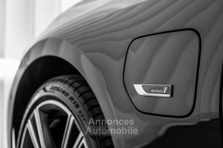 BMW Série 3 Touring 330 e Hybrid M Sport Panodak HUD ACC LED HiFi - <small></small> 51.990 € <small>TTC</small> - #45