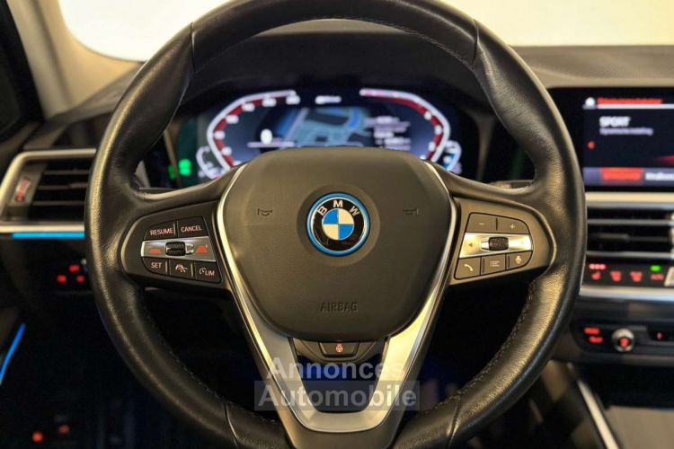 BMW Série 3 Touring 330 e Plug-in hybrid Sport-Trekhaak-ActCruise. - <small></small> 33.900 € <small>TTC</small> - #17