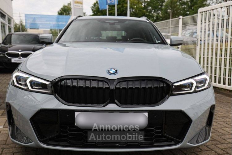 BMW Série 3 Touring 330eA xDrive 292ch M Sport - <small></small> 49.900 € <small>TTC</small> - #4