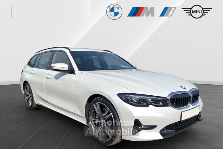 BMW Série 3 Touring BMW 330d XDrive Touring 286Ch Attelage HiFi Caméra Alarme / 11 - <small></small> 41.448 € <small></small> - #12