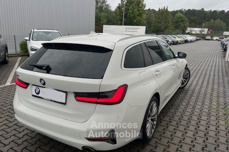 BMW Série 3 Touring BMW 330dA 286Ch XDrive Touring Luxury Pano Alarme Caméra 360 / 61 - <small></small> 42.899 € <small></small> - #2