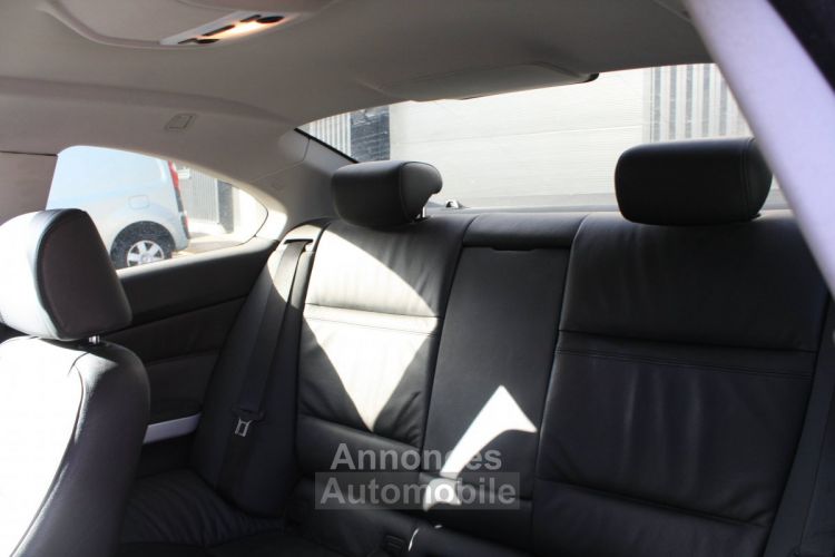 BMW Série 3 V (E90) 335iA 306ch Sport Design - <small></small> 19.900 € <small>TTC</small> - #13