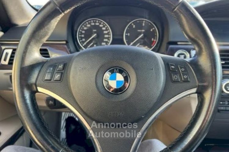 BMW Série 3 V (E93) 320dA Luxe - <small></small> 10.990 € <small>TTC</small> - #15