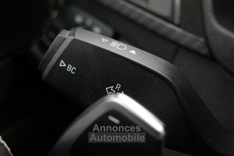 BMW Série 4 440i 326 M Performance xDrive BVA8 (TO, H&K, Sièges élec. / mémoire / chauffants, Carbon,...) - <small></small> 39.990 € <small>TTC</small> - #25