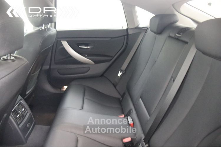 BMW Série 4 Gran Coupe 418 iA ADVANTAGE - LEDER NAVI LED - <small></small> 19.995 € <small>TTC</small> - #43