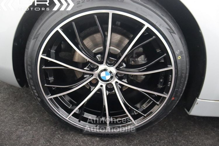 BMW Série 4 Gran Coupe 418 iA ADVANTAGE PACK BUSINESS - LED NAVI LEDER TREKHAAK - <small></small> 19.995 € <small>TTC</small> - #48