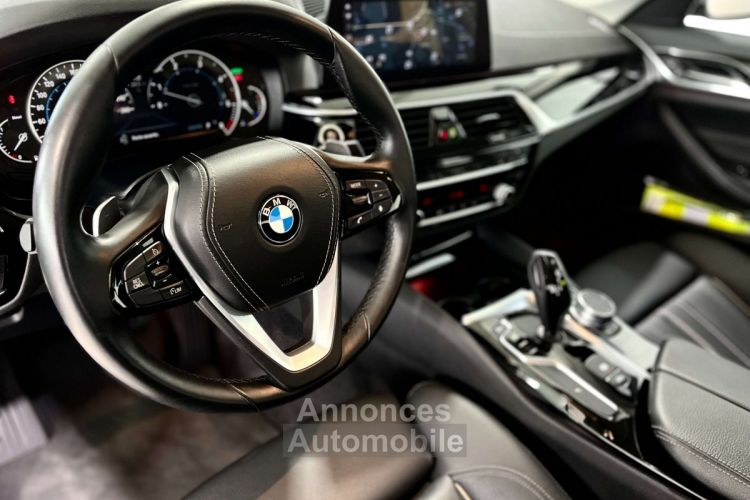 BMW Série 5 520 d SPORTLINE STEPTRONIC CAM CUIR JANTES18 TVA ETC - <small></small> 29.990 € <small>TTC</small> - #13
