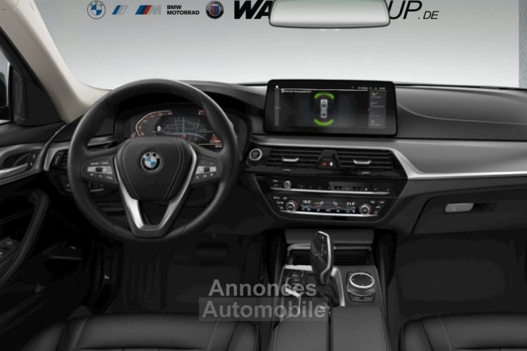 BMW Série 5 520d LC PROF AHK PARKASSIST ALARM DAB  - <small></small> 38.890 € <small>TTC</small> - #4