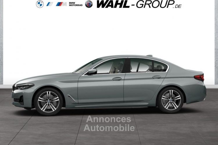 BMW Série 5 520d LC PROF AHK PARKASSIST ALARM DAB  - <small></small> 38.890 € <small>TTC</small> - #5