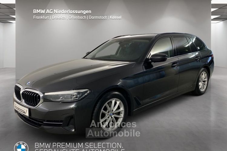 BMW Série 5 520d LiveCockpitProf Kamera HiFi Alarm  - <small></small> 32.880 € <small>TTC</small> - #1