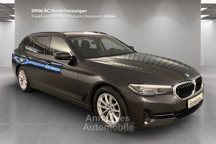 BMW Série 5 520d LiveCockpitProf Kamera HiFi Alarm  - <small></small> 32.880 € <small>TTC</small> - #2