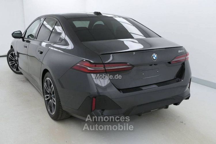 BMW Série 5 520D M-Sport/Pano/Attelage - <small></small> 54.900 € <small>TTC</small> - #5